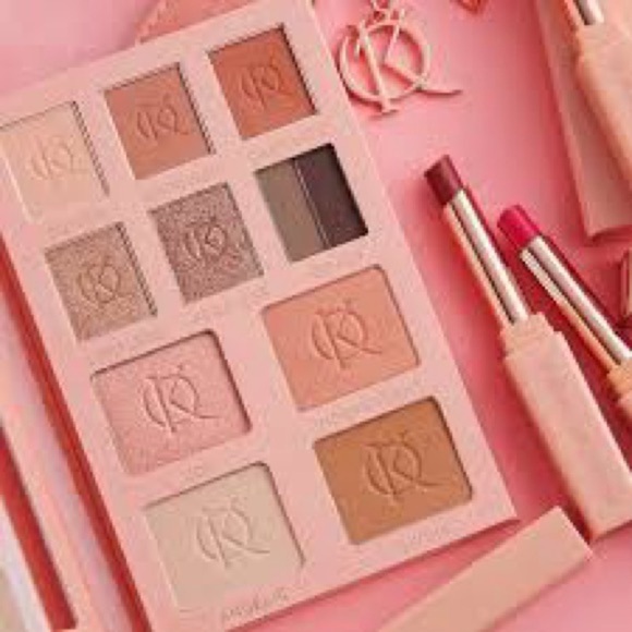 Kenia Ontiveros Beauty Go and Glow Kit - Picture 2 of 11